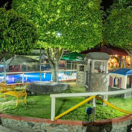 Jarabacoa River Club & Resort Esterno foto