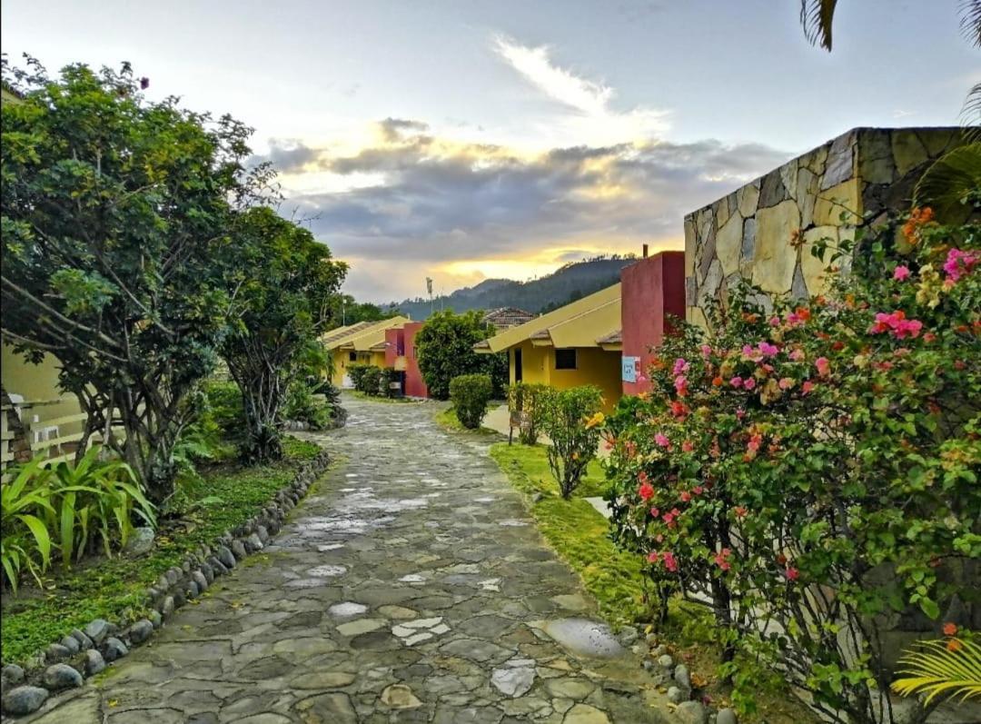 Jarabacoa River Club & Resort Esterno foto