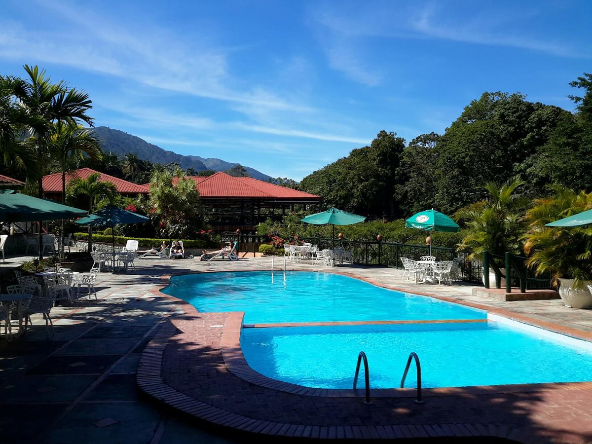 Jarabacoa River Club & Resort Esterno foto